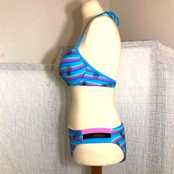Bongo Blue Pinnaple Print Bikini Size M/L - Picture 2 of 9